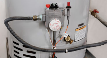 Water temperature controls on a hot water heater